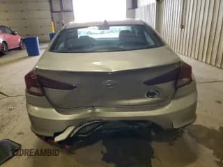 ✅ 2020 Hyundai Elantra SEL • VIN: 5NPD84LFXLH572735 • Lot: 92163085. Listed on Copart with 223,617 mi. Free auction sales archive from the USA and detailed vehicle history report at DreamBid. Image 6.