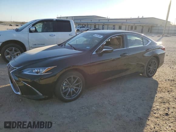 ✅ 2024 Lexus ES 300h Luxury • VIN: 58AEA1C1XRU041873 • Лот: 42297395. Опубликован ранее на Copart с пробегом 6 755 миль. Бесплатный доступ к архиву аукционных продаж из США и подробный отчёт об истории автомобиля на DreamBid. Изображение 1.