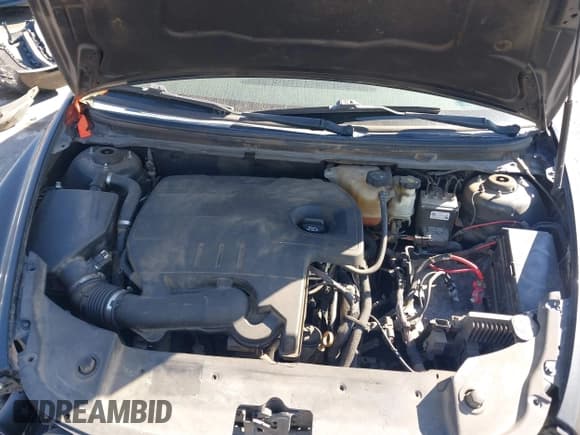 ✅ 2012 Chevrolet Malibu 1LT • VIN: 1G1ZC5E01CF174318 • Lot: 43628779. Listed on IAAI with 194,156 mi. Free auction sales archive from the USA and detailed vehicle history report at DreamBid. Image 10.