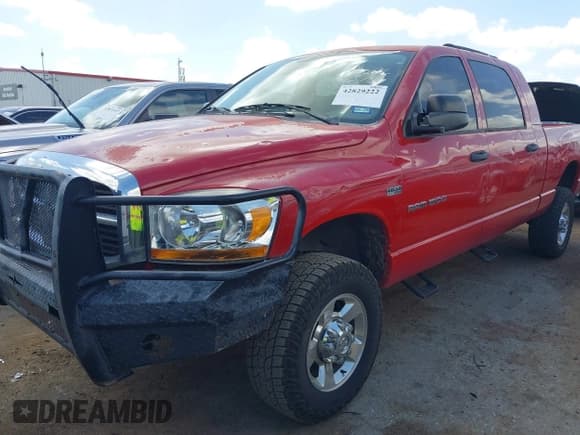 ✅ 2006 Dodge 1500 SLT • VIN: 3D7KS19DX6G211134 • Lot: 42829222. Wystawiony na IAAI z przebiegiem 207 002 mil. Bezpłatny archiwum sprzedaży aukcyjnych z USA i szczegółowy raport historii pojazdu na DreamBid. Zdjęcie 17.