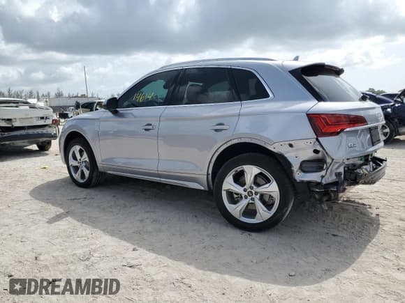 ✅ 2023 Audi Q5 S line Prestige • VIN: WA1FAAFY7P2061803 • Lot: 59907565. Wystawiony na Copart z przebiegiem 14 614 mil. Bezpłatny archiwum sprzedaży aukcyjnych z USA i szczegółowy raport historii pojazdu na DreamBid. Zdjęcie 2.