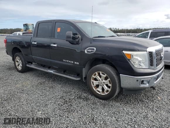✅ 2017 Nissan Titan SV • VIN: 1N6AA1F26HN550525 • Лот: 75398864. Опубликован ранее на Copart с пробегом Не указан. Бесплатный доступ к архиву аукционных продаж из США и подробный отчёт об истории автомобиля на DreamBid. Изображение 4.