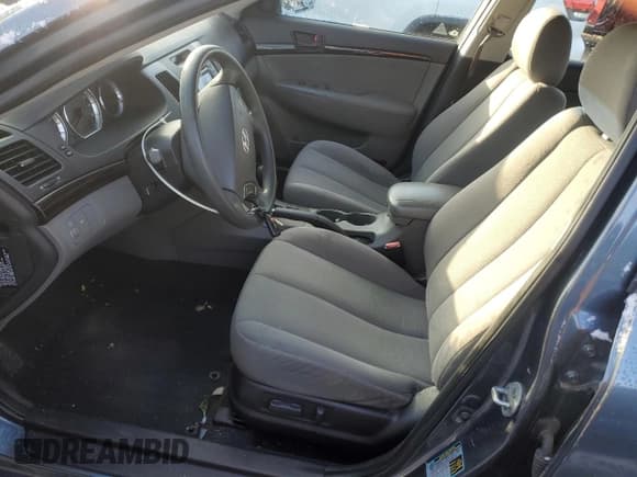 ✅ 2010 Hyundai Sonata GLS • VIN: 5NPET4AC0AH620414 • Lot: 85388554. Listed on Copart with 112,629 mi. Free auction sales archive from the USA and detailed vehicle history report at DreamBid. Image 7.