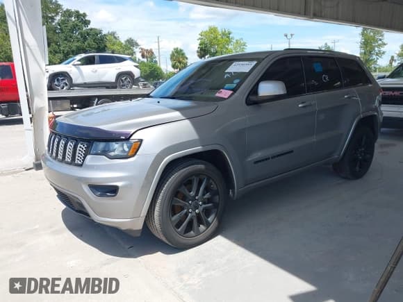 ✅ 2020 Jeep Grand Cherokee Altitude • VIN: 1C4RJEAG7LC428339 • Lot: 42930393. Listed on IAAI with 87,431 mi. Free auction sales archive from the USA and detailed vehicle history report at DreamBid. Image 17.