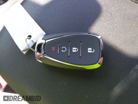 ✅ 2024 Chevrolet Equinox LS • VIN: 3GNAXHEG5RL272958 • Лот: 43160664. Опубликован ранее на IAAI с пробегом 1 607 миль. Бесплатный доступ к архиву аукционных продаж из США и подробный отчёт об истории автомобиля на DreamBid. Изображение 11.