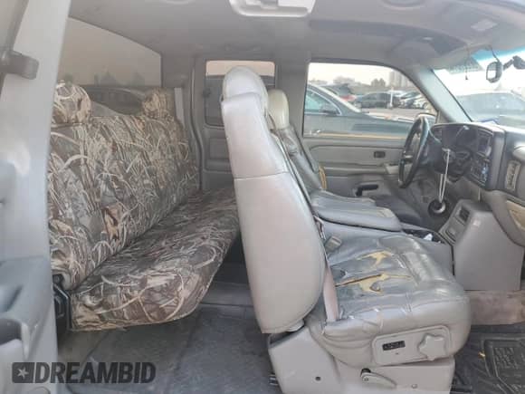 ✅ 2000 Chevrolet Silverado 1500 LT • VIN: 2GCEK19T0Y1372151 • Lot: 63628314. Wystawiony na Copart z przebiegiem 286 923 mil mil. Skorzystaj z bezpłatnego archiwum sprzedaży aukcyjnych z USA i zobacz szczegółowy raport historii pojazdu na DreamBid. Zdjęcie 10.