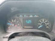 ✅ 2016 Ford F-150 XL • VIN: 1FTMF1CFXGKF56532 • Lot: 69065275. Wystawiony na Copart z przebiegiem 69 900 mil. Bezpłatny archiwum sprzedaży aukcyjnych z USA i szczegółowy raport historii pojazdu na DreamBid. Zdjęcie 9.