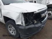 ✅ 2019 Chevrolet Silverado 1500 Work Truck • VIN: 2GCRCNEC8K1201795 • Lot: 43658639. Wystawiony na IAAI z przebiegiem 184 885 mil. Bezpłatny archiwum sprzedaży aukcyjnych z USA i szczegółowy raport historii pojazdu na DreamBid. Zdjęcie 6.