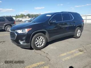 ✅ 2020 Chevrolet Traverse LT Cloth • VIN: 1GNEVGKWXLJ113882 • Lot: 85711085. Wystawiony na Copart z przebiegiem 145 479 mil. Bezpłatny archiwum sprzedaży aukcyjnych z USA i szczegółowy raport historii pojazdu na DreamBid. Zdjęcie 1.