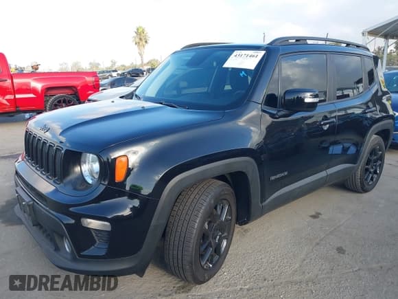 ✅ 2020 Jeep Renegade Latitude • VIN: ZACNJABB3LPL66540 • Лот: 43171461. Опубликован ранее на IAAI с пробегом 42 860 миль. Бесплатный доступ к архиву аукционных продаж из США и подробный отчёт об истории автомобиля на DreamBid. Изображение 2.