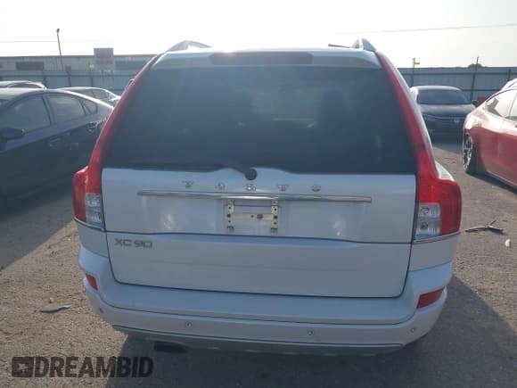 ✅ 2014 Volvo XC90 • VIN: YV4952CY6E1703087 • Лот: 42771484. Опубликован ранее на IAAI с пробегом 79 648 миль. Бесплатный доступ к архиву аукционных продаж из США и подробный отчёт об истории автомобиля на DreamBid. Изображение 16.