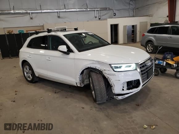✅ 2019 Audi Q5 Premium Plus • VIN: WA1BNAFY4K2138834 • Lot: 82430265. Wystawiony na Copart z przebiegiem 47 756 mil. Bezpłatny archiwum sprzedaży aukcyjnych z USA i szczegółowy raport historii pojazdu na DreamBid. Zdjęcie 4.
