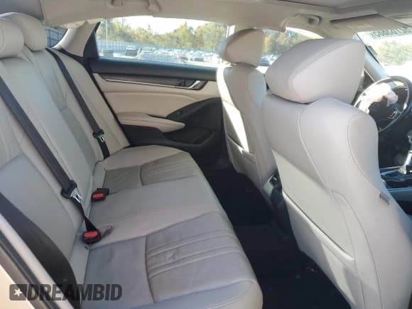 ✅ 2019 Honda Accord EX-L • VIN: 1HGCV1F56KA009002 • Lot: 82763885. Wystawiony na Copart z przebiegiem Nie podano. Bezpłatny archiwum sprzedaży aukcyjnych z USA i szczegółowy raport historii pojazdu na DreamBid. Zdjęcie 10.