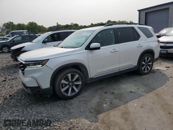 ✅ 2023 Honda Pilot Touring • VIN: 5FNYG1H71PB053906 • Lot: 59125925. Listed on Copart with 47,101 mi. Free auction sales archive from the USA and detailed vehicle history report at DreamBid. Image 1.