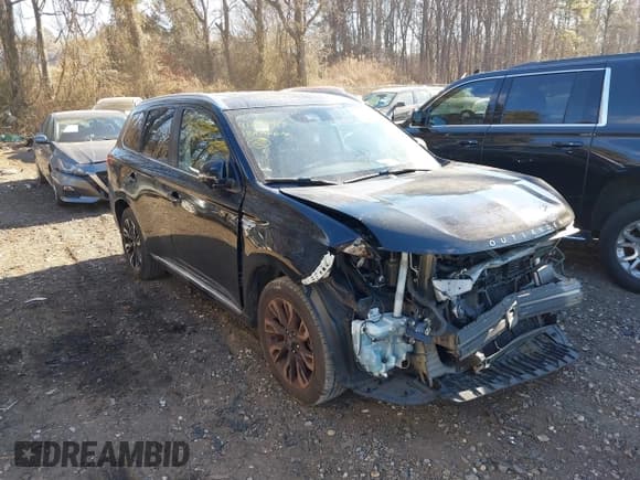 ✅ 2018 Mitsubishi Outlander SEL • VIN: JA4J24A56JZ040509 • Лот: 41293973. Опубликован ранее на IAAI с пробегом 150 753 миль. Бесплатный доступ к архиву аукционных продаж из США и подробный отчёт об истории автомобиля на DreamBid. Изображение 1.