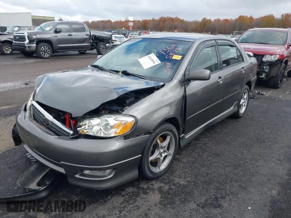 ✅ 2005 Toyota Corolla S • VIN: 2T1BR32E05C454741 • Lot: 43645896. Listed on IAAI with 130,094 mi. Free auction sales archive from the USA and detailed vehicle history report at DreamBid. Image 18.