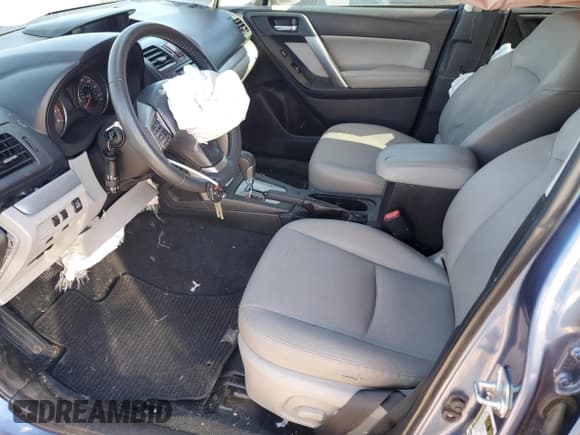 ✅ 2015 Subaru Forester Limited • VIN: JF2SJAHC5FH519325 • Лот: 85556145. Опубликован ранее на Copart с пробегом 98 819 миль. Бесплатный доступ к архиву аукционных продаж из США и подробный отчёт об истории автомобиля на DreamBid. Изображение 7.