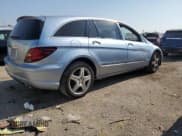 ✅ 2010 Mercedes-Benz R 350 • VIN: 4JGCB6FE2AA111363 • Lot: 67640015. Listed on Copart with 126,083 mi. Free auction sales archive from the USA and detailed vehicle history report at DreamBid. Image 3.