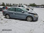 ✅ 2011 Volkswagen Jetta SE • VIN: 3VWDZ7AJ0BM350958 • Lot: 94946545. Listed on Copart with 172,840 mi. Free auction sales archive from the USA and detailed vehicle history report at DreamBid. Image 4.