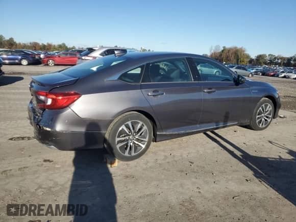 2020 Honda Accord Touring z VIN 1HGCV3F92LA011622, wystawiony jako Copart lot #82562045 z przebiegiem 35 552 mil mil oraz Szkoda całkowita • Salvage title. Historia ofert i sprzedaży dostępna na DreamBid. Obrazek 3.