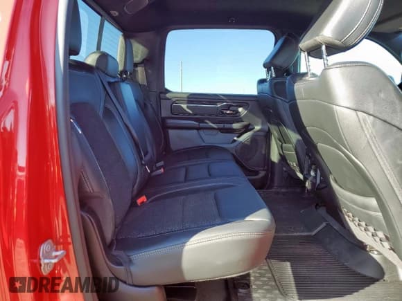 ✅ 2021 Ram 1500 Big Horn • VIN: 1C6SRFFT5MN671263 • Lot: 89672245. Wystawiony na Copart z przebiegiem 67 929 mil. Bezpłatny archiwum sprzedaży aukcyjnych z USA i szczegółowy raport historii pojazdu na DreamBid. Zdjęcie 10.