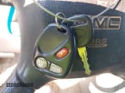 ✅ 2001 GMC Sierra 1500 SLE • VIN: 1GTEK19T41E295255 • Лот: 42656738. Опубликован ранее на IAAI с пробегом 357 789 миль. Бесплатный доступ к архиву аукционных продаж из США и подробный отчёт об истории автомобиля на DreamBid. Изображение 11.