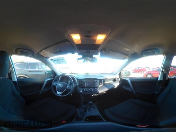 ✅ 2017 Toyota RAV4 LE • VIN: 2T3BFREV7HW547628 • Lot: 43661684. Wystawiony na IAAI z przebiegiem 106 708 mil. Bezpłatny archiwum sprzedaży aukcyjnych z USA i szczegółowy raport historii pojazdu na DreamBid. Zdjęcie 19.