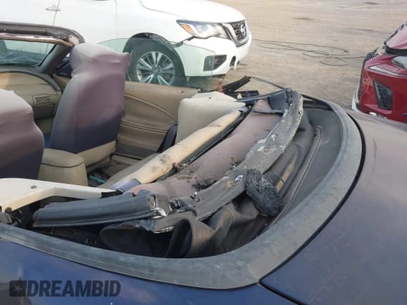 ✅ 2003 Ford Mustang Deluxe • VIN: 1FAFP44493F403671 • Lot: 43186489. Listed on IAAI with Not provided. Free auction sales archive from the USA and detailed vehicle history report at DreamBid. Image 18.