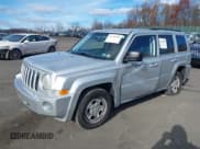 ✅ 2010 Jeep Patriot Sport • VIN: 1J4NF2GB9AD512612 • Lot: 43734590. Listed on IAAI with 240,078 mi. Free auction sales archive from the USA and detailed vehicle history report at DreamBid. Image 17.
