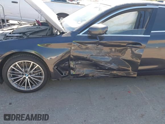 ✅ 2020 BMW 5 Series 540i • VIN: WBAJS1C08LCD37549 • Лот: 43523398. Опубликован ранее на IAAI с пробегом 67 621 миль. Бесплатный доступ к архиву аукционных продаж из США и подробный отчёт об истории автомобиля на DreamBid. Изображение 6.