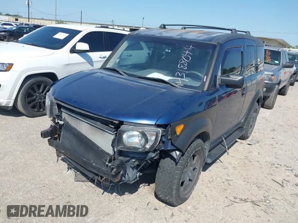 ✅ 2003 Honda Element EX • VIN: 5J6YH18533L002520 • Lot: 43188044. Listed on IAAI with 175,011 mi. Free auction sales archive from the USA and detailed vehicle history report at DreamBid. Image 2.