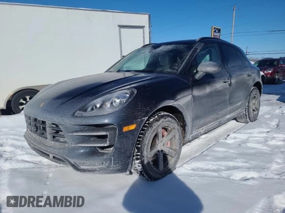 ✅ 2015 Porsche Macan Turbo • VIN: WP1AF2A56FLB97206 • Lot: 44386585. Listed on Copart with 117,376 mi. Free auction sales archive from the USA and detailed vehicle history report at DreamBid. Image 2.