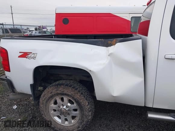 ✅ 2013 Chevrolet Silverado 2500HD LTZ • VIN: 1GC1KYE89DF171621 • Лот: 43558875. Опубликован ранее на IAAI с пробегом 109 148 миль. Бесплатный доступ к архиву аукционных продаж из США и подробный отчёт об истории автомобиля на DreamBid. Изображение 6.