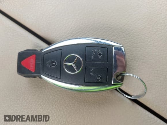 ✅ 2018 Mercedes-Benz GLS 450 • VIN: 4JGDF6EE3JB023524 • Лот: 43202800. Опубликован ранее на IAAI с пробегом 136 026 миль. Бесплатный доступ к архиву аукционных продаж из США и подробный отчёт об истории автомобиля на DreamBid. Изображение 11.