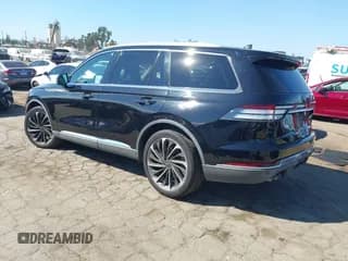 ✅ 2020 Lincoln Aviator Reserve • VIN: 5LM5J7XC5LGL06983 • Lot: 43383586. Wystawiony na IAAI z przebiegiem 53 733 mil. Bezpłatny archiwum sprzedaży aukcyjnych z USA i szczegółowy raport historii pojazdu na DreamBid. Zdjęcie 3.