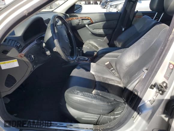 ✅ 2006 Mercedes-Benz S 500 • VIN: WDBNG84J26A475802 • Lot: 88265225. Listed on Copart with Not provided. Free auction sales archive from the USA and detailed vehicle history report at DreamBid. Image 7.