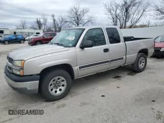 ✅ 2005 Chevrolet Silverado 1500 LS • VIN: 1GCEK19VX5Z298760 • Lot: 44571795. Wystawiony na Copart z przebiegiem 206 173 mil mil. Skorzystaj z bezpłatnego archiwum sprzedaży aukcyjnych z USA i zobacz szczegółowy raport historii pojazdu na DreamBid. Zdjęcie 1.