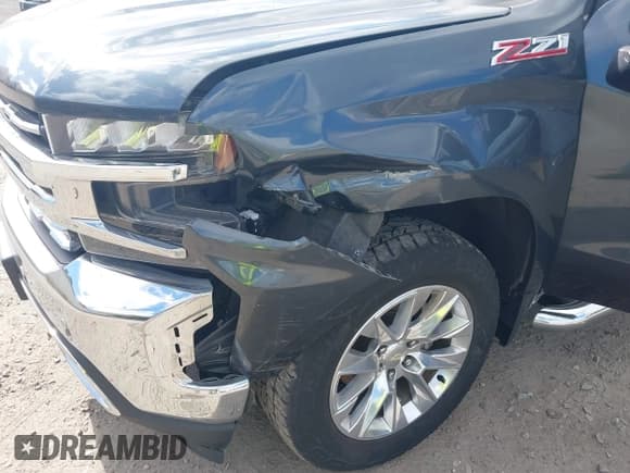 ✅ 2019 Chevrolet Silverado 1500 LTZ • VIN: 1GCUYGED2KZ165965 • Lot: 43173194. Wystawiony na IAAI z przebiegiem 141 444 mil. Bezpłatny archiwum sprzedaży aukcyjnych z USA i szczegółowy raport historii pojazdu na DreamBid. Zdjęcie 6.