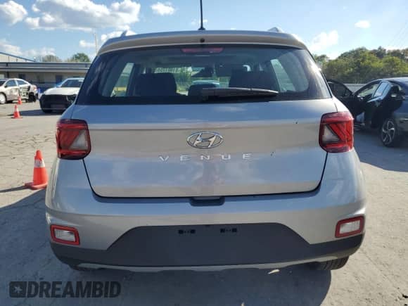 2025 Hyundai Venue SEL z VIN KMHRC8A37SU377891, wystawiony jako Copart lot #81901755 z przebiegiem 2 710 mil mil oraz Szkoda całkowita • Salvage title. Historia ofert i sprzedaży dostępna na DreamBid. Obrazek 6.