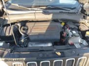 ✅ 2017 Jeep Renegade Trailhawk • VIN: ZACCJBCB8HPE77767 • Лот: 43701094. Опубликован ранее на IAAI с пробегом 120 151 миль. Бесплатный доступ к архиву аукционных продаж из США и подробный отчёт об истории автомобиля на DreamBid. Изображение 10.