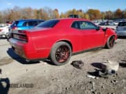 ✅ 2011 Dodge Challenger SRT-8 • VIN: 2B3CJ7DJ1BH526871 • Lot: 77669004. Wystawiony na Copart z przebiegiem 4 544 mil. Bezpłatny archiwum sprzedaży aukcyjnych z USA i szczegółowy raport historii pojazdu na DreamBid. Zdjęcie 3.