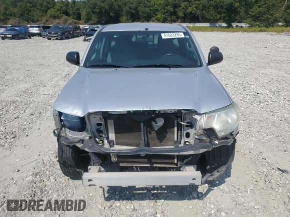 ✅ 2013 Toyota Tacoma • VIN: 5TFTX4CN6DX031306 • Lot: 81683285. Listed on Copart with 127,675 mi. Free auction sales archive from the USA and detailed vehicle history report at DreamBid. Image 5.