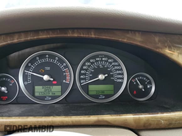 ✅ 2005 Jaguar S-Type • VIN: SAJXA01TX5FN48789 • Lot: 87094825. Wystawiony na Copart z przebiegiem 132 619 mil. Bezpłatny archiwum sprzedaży aukcyjnych z USA i szczegółowy raport historii pojazdu na DreamBid. Zdjęcie 9.