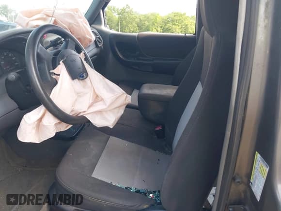 ✅ 2006 Ford Ranger XL • VIN: 1FTYR14U66PA03609 • Lot: 42512439. Listed on IAAI with 111,270 mi. Free auction sales archive from the USA and detailed vehicle history report at DreamBid. Image 5.