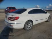 ✅ 2010 Volkswagen CC Sport • VIN: WVWMN7AN8AE557944 • Lot: 81718165. Wystawiony na Copart z przebiegiem 142 726 mil. Bezpłatny archiwum sprzedaży aukcyjnych z USA i szczegółowy raport historii pojazdu na DreamBid. Zdjęcie 3.