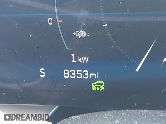 ✅ 2024 Cadillac LYRIQ Luxury • VIN: 1GYKPPRL6RZ135058 • Lot: 41679410. Listed on IAAI with 8,353 mi. Free auction sales archive from the USA and detailed vehicle history report at DreamBid. Image 16.