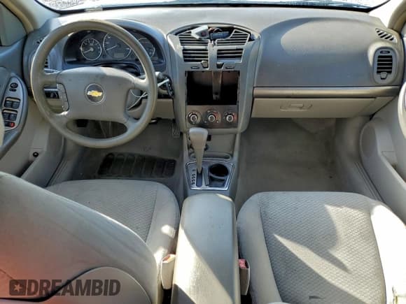 ✅ 2008 Chevrolet Malibu Classic LS 1FL • VIN: 1G1ZS58F28F117975 • Лот: 95293955. Опубликован ранее на Copart с пробегом 293 601 миль. Бесплатный доступ к архиву аукционных продаж из США и подробный отчёт об истории автомобиля на DreamBid. Изображение 8.