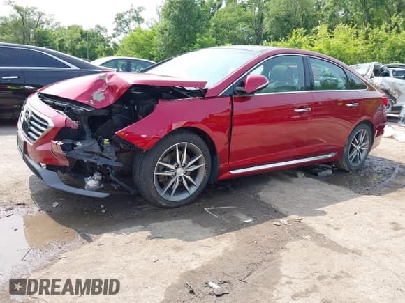 ✅ 2015 Hyundai Sonata Sport • VIN: 5NPE34AB3FH050746 • Lot: 42351448. Wystawiony na IAAI z przebiegiem 145 082 mil. Bezpłatny archiwum sprzedaży aukcyjnych z USA i szczegółowy raport historii pojazdu na DreamBid. Zdjęcie 2.