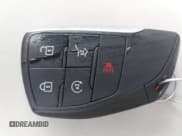 ✅ 2024 Honda Prologue Touring • VIN: 3GPKHXRJ4RS505761 • Lot: 43294063. Listed on IAAI with 6,500 mi. Free auction sales archive from the USA and detailed vehicle history report at DreamBid. Image 11.