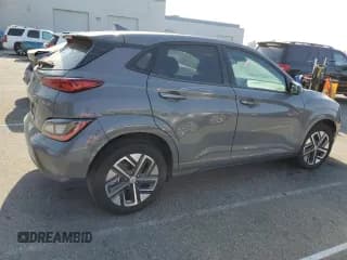 ✅ 2023 Hyundai Kona SE • VIN: KM8K23AG1PU172956 • Лот: 68885584. Опубликован ранее на Copart с пробегом 31 348 миль. Бесплатный доступ к архиву аукционных продаж из США и подробный отчёт об истории автомобиля на DreamBid. Изображение 3.
